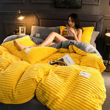 Fleece Duvet Cover Set - Soft Plush Bedding with Pillowcases for Winter
