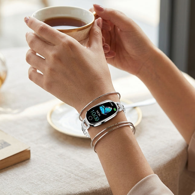 Elegant Diamond Smartwatch - Luxury Design, Fitness & Wellness Tracking