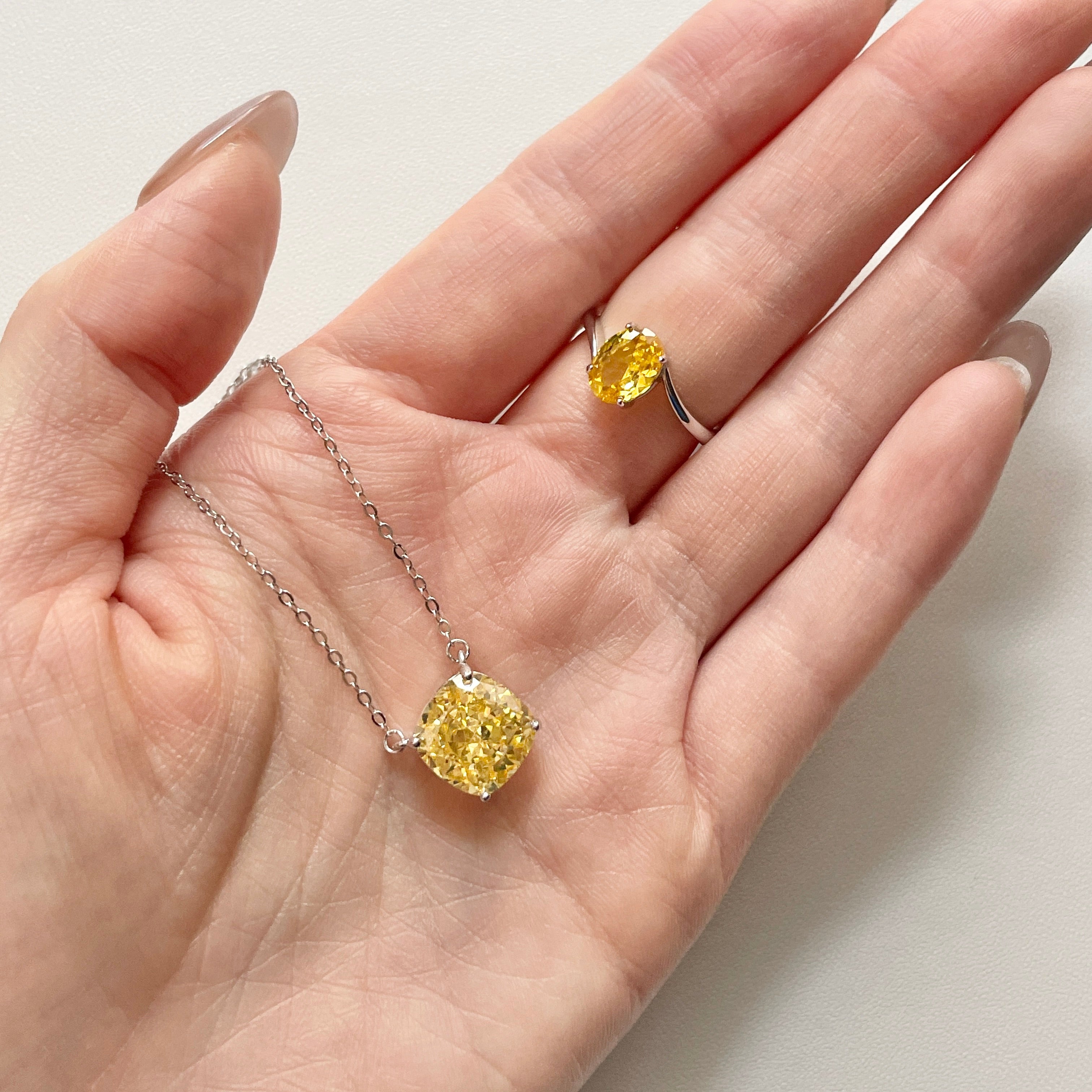 Tidal Yellow Necklace & Ring