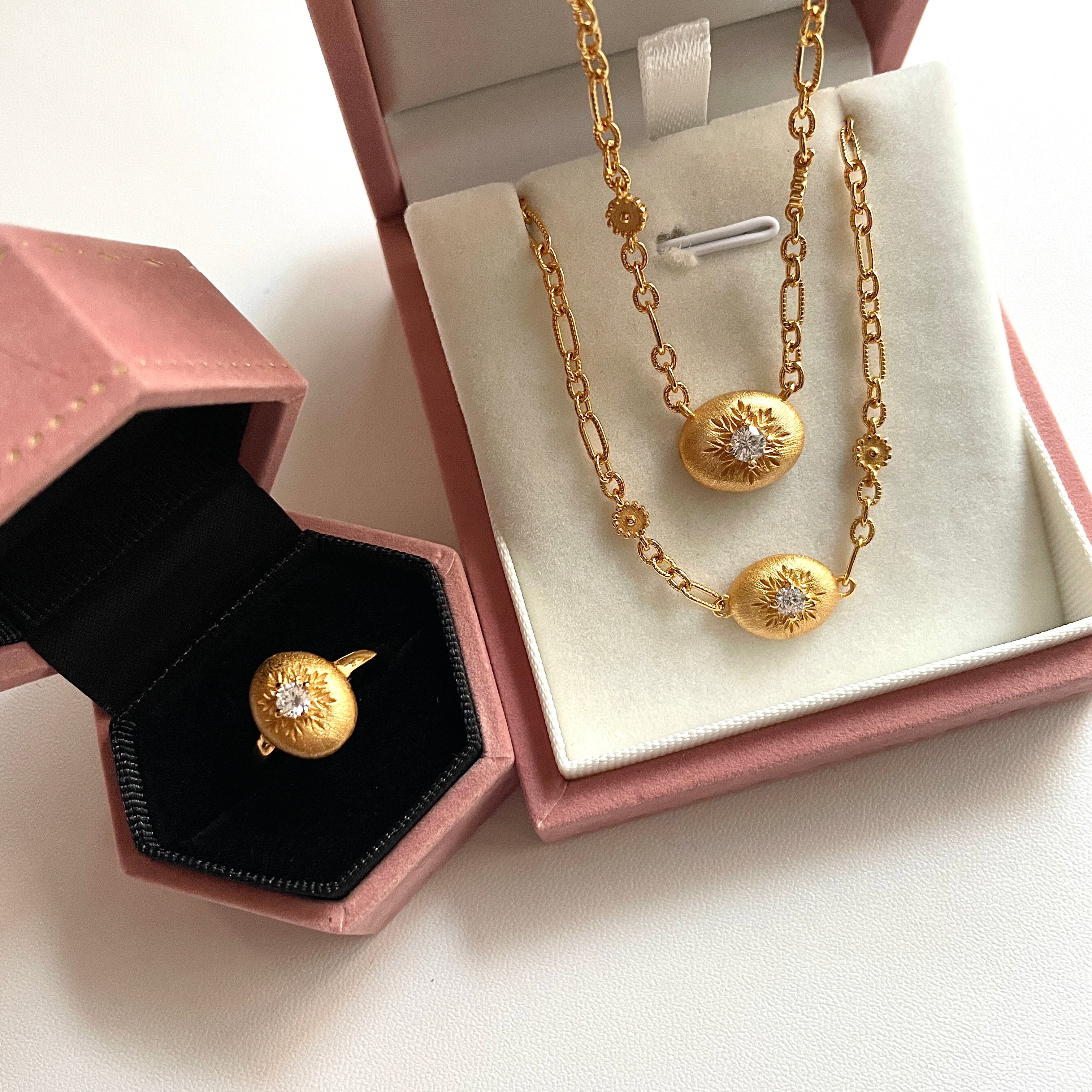 Nova Oval Earrings, Necklace & Ring