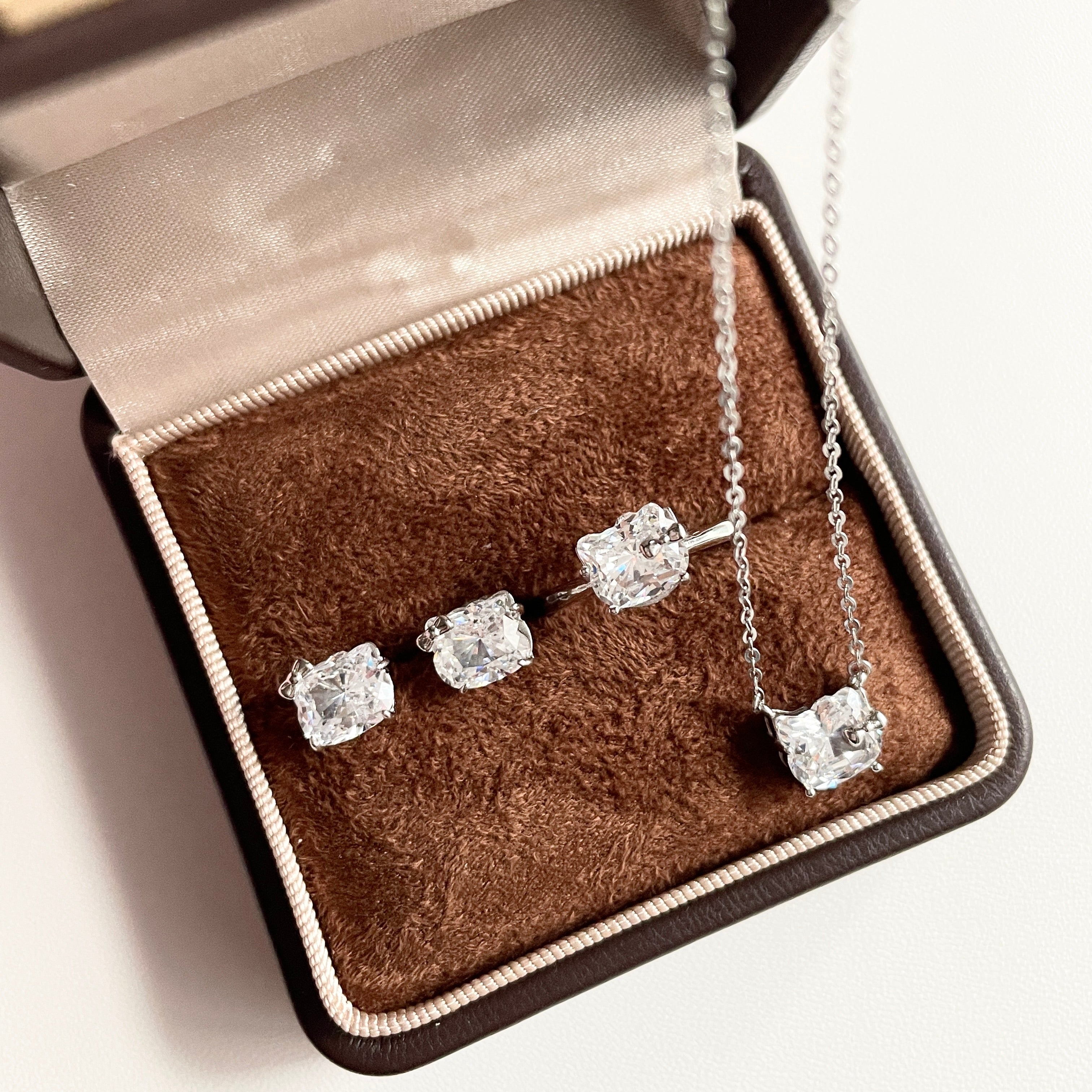 Kitty Ring, Earrings & Necklace