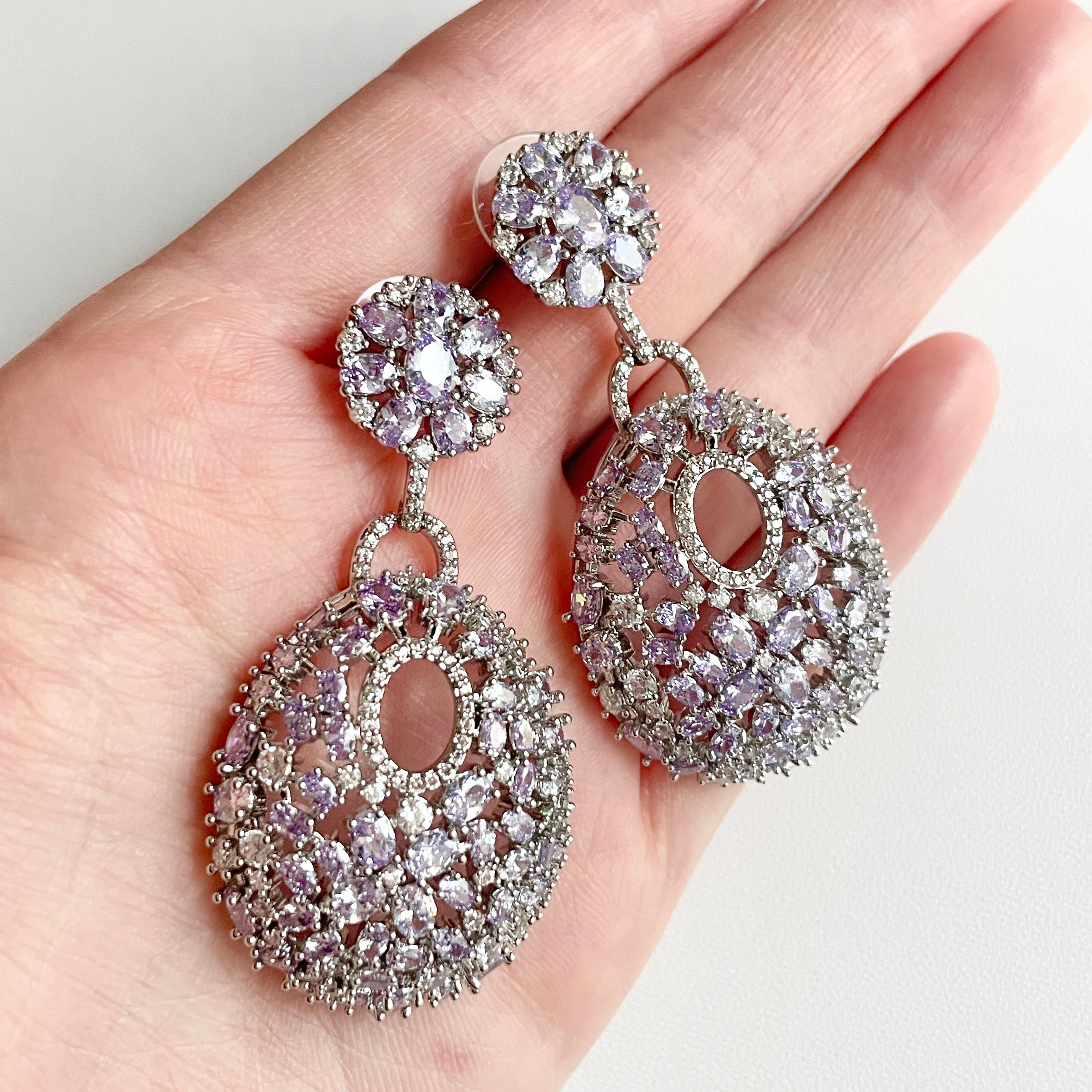 Round Fan Colored Zircon Pedant Earrings