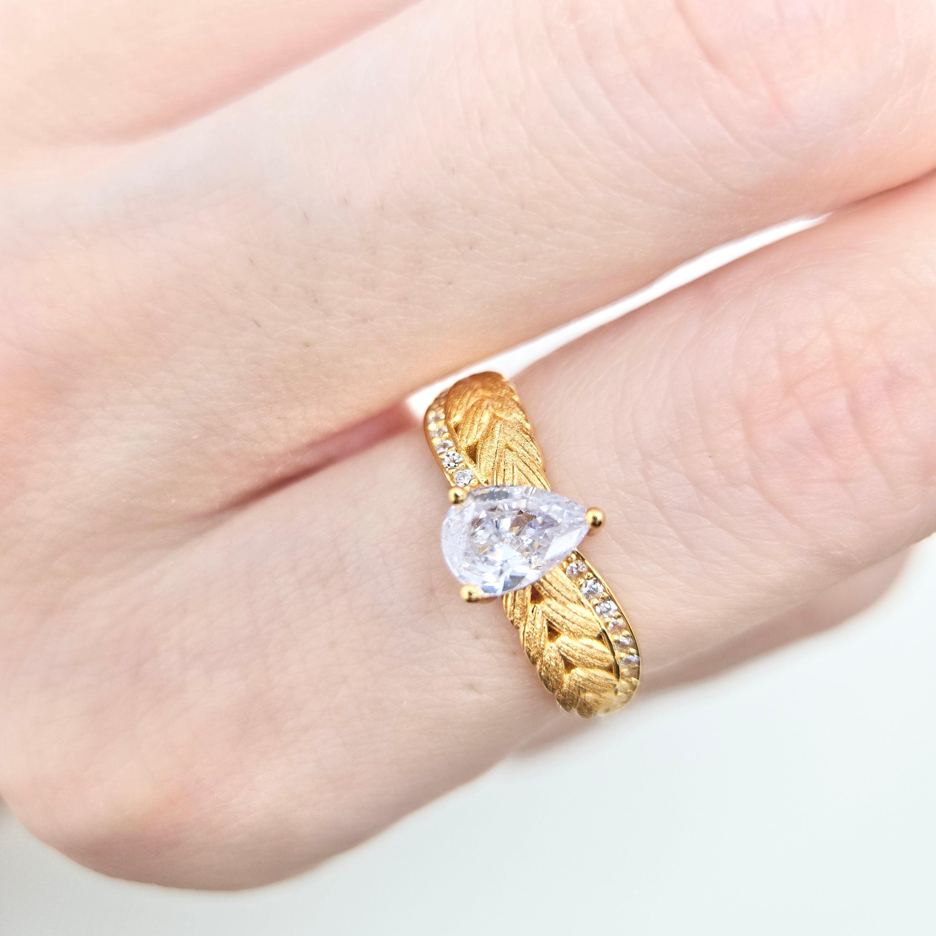 Abundance Drip Ring