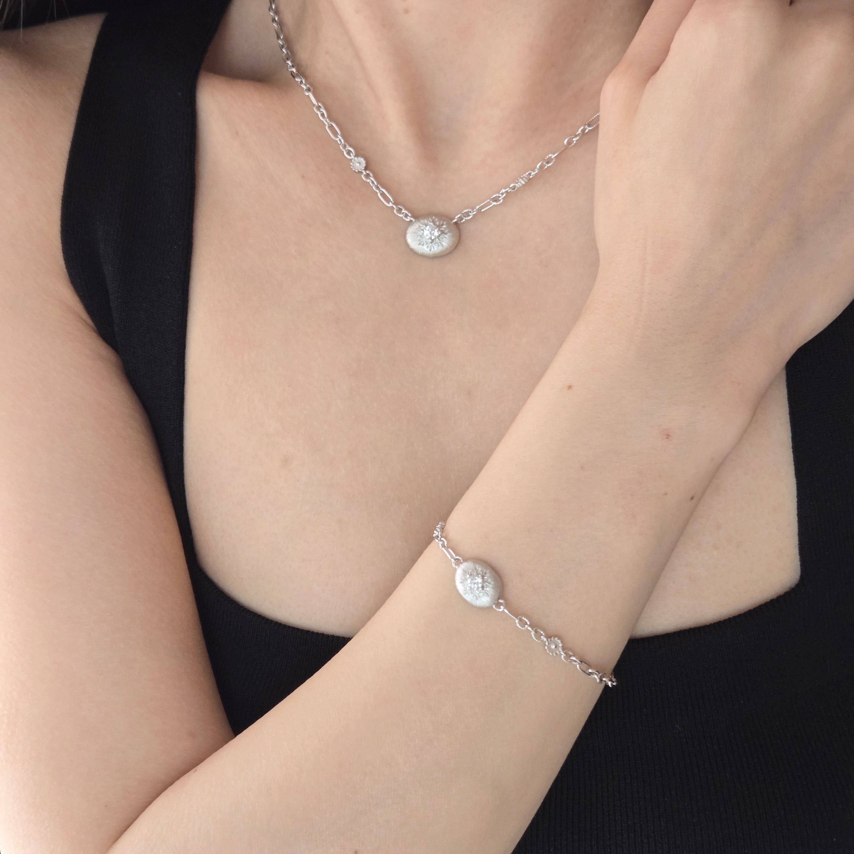 Nova Oval Earrings, Necklace & Ring