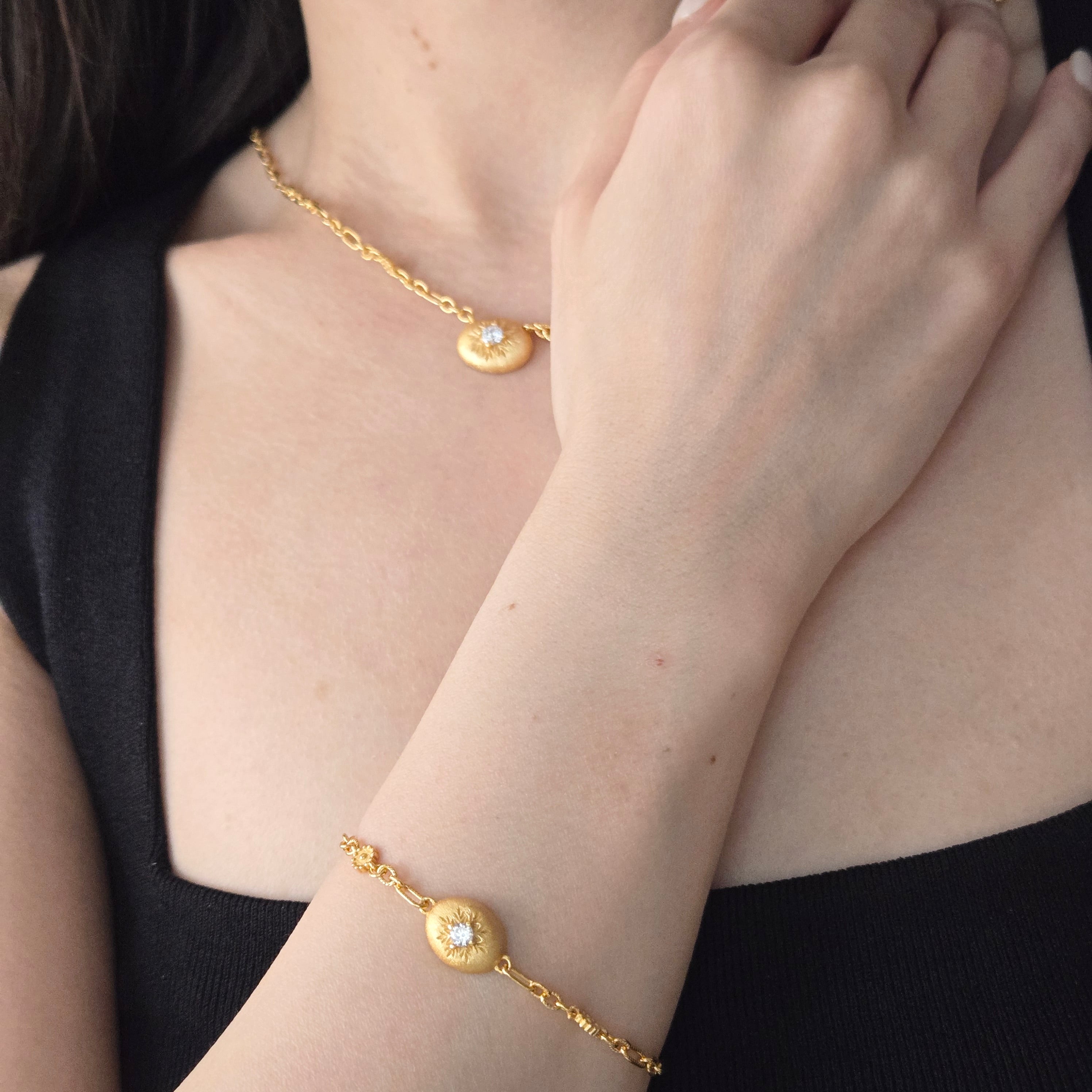 Nova Oval Earrings, Necklace & Ring