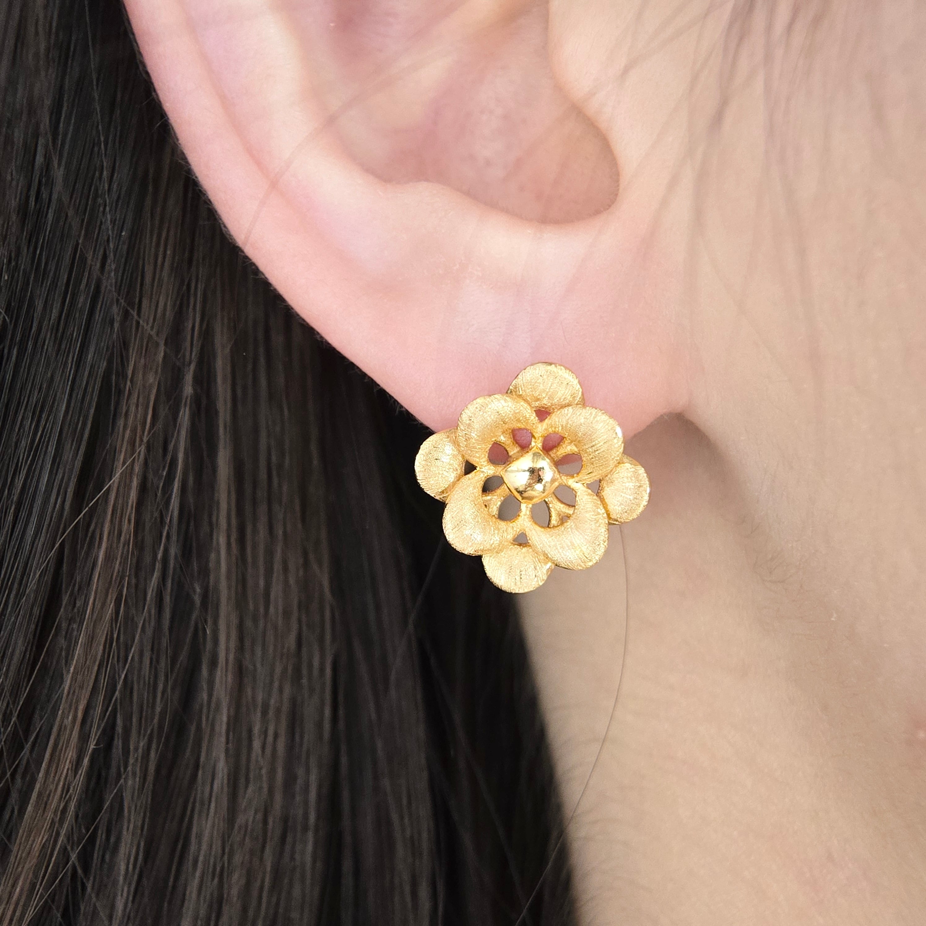 Felicity camellia Stud Earrings