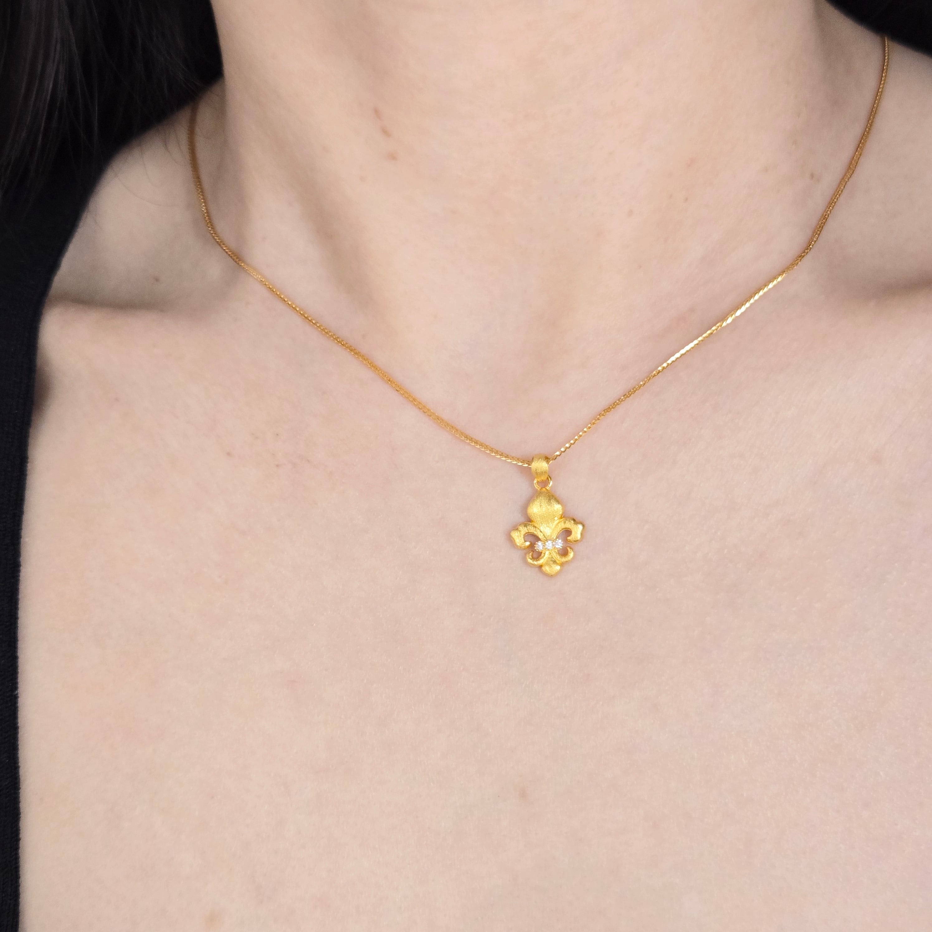 Iris Bracelet & Necklace