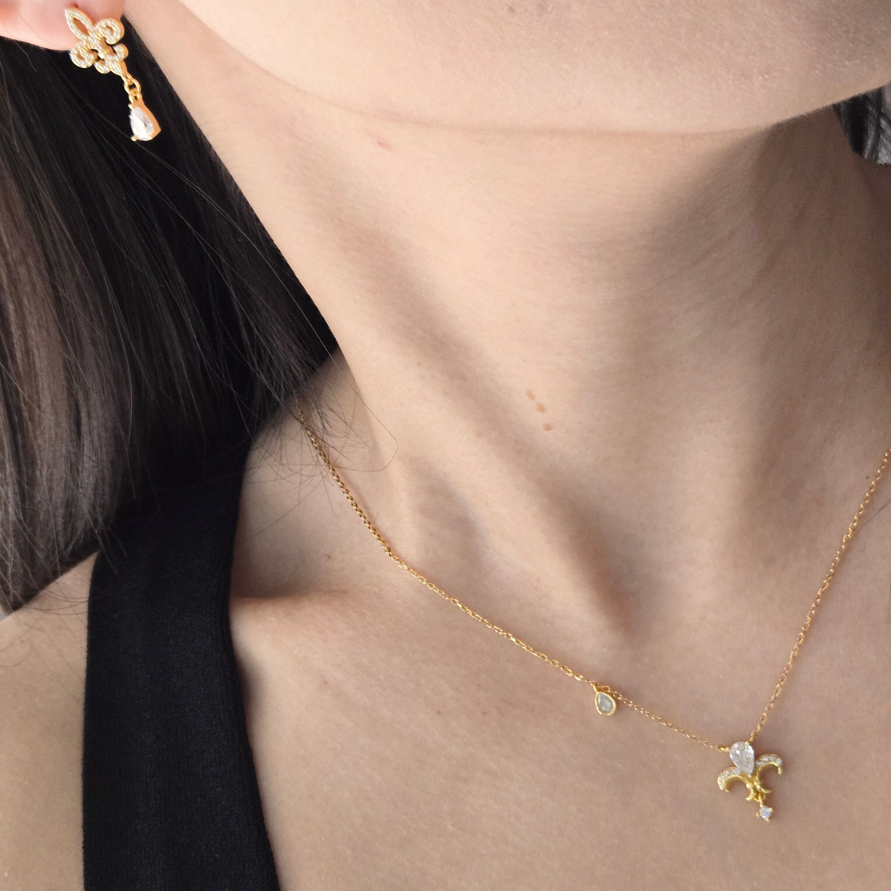 Iris Earrings, Bracelet & Necklace