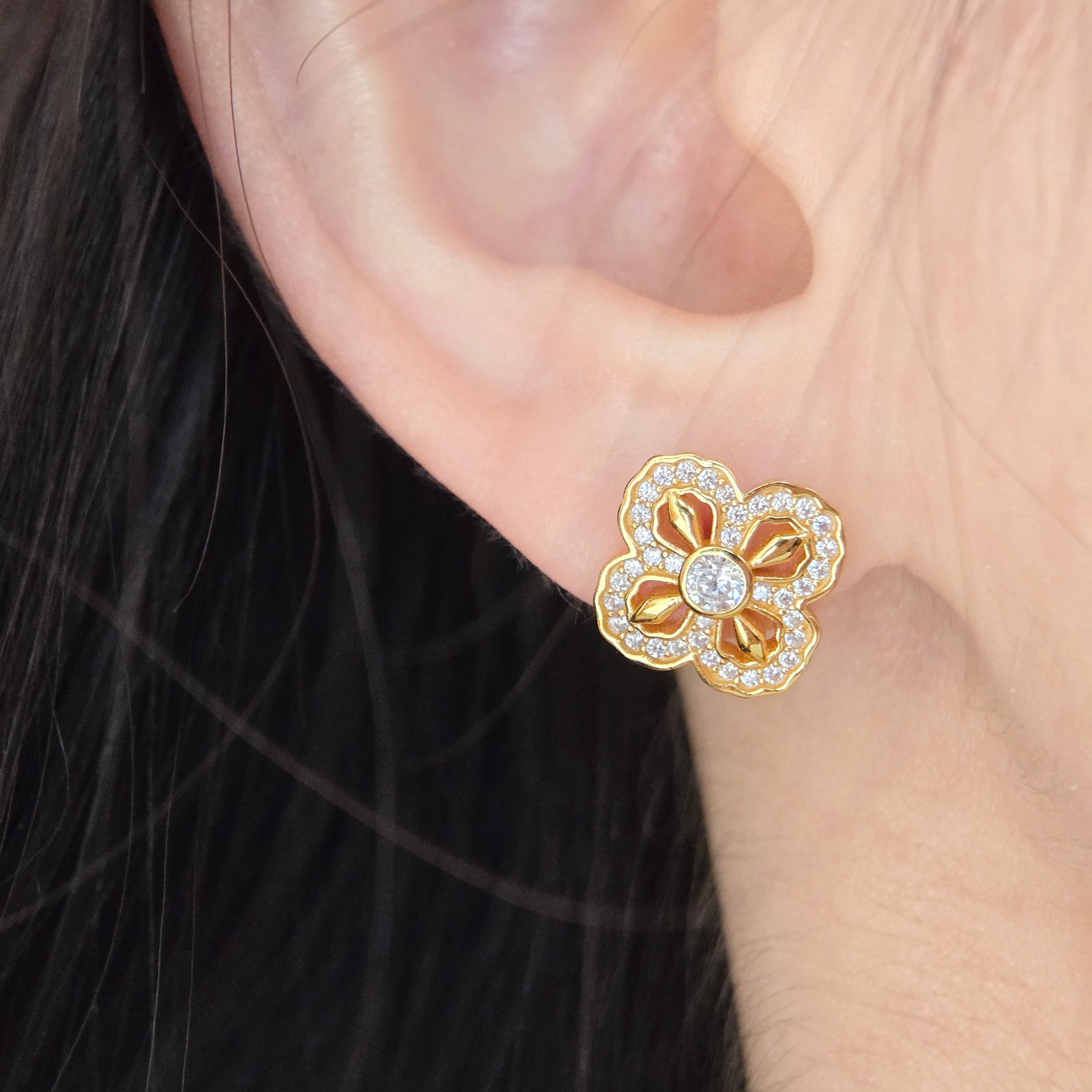 Apex Stud Earrings, Bracelet & Necklace