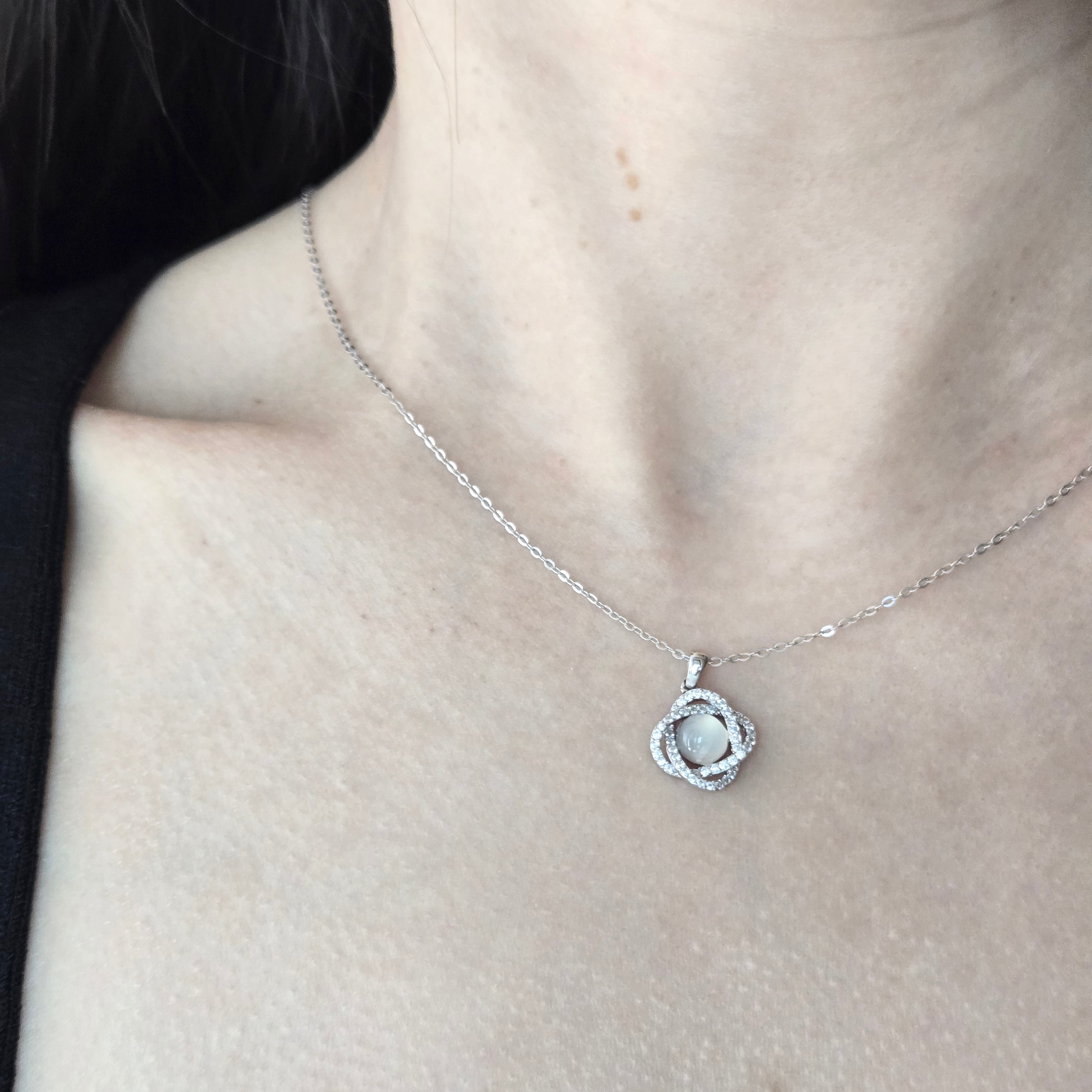 Evan Necklace