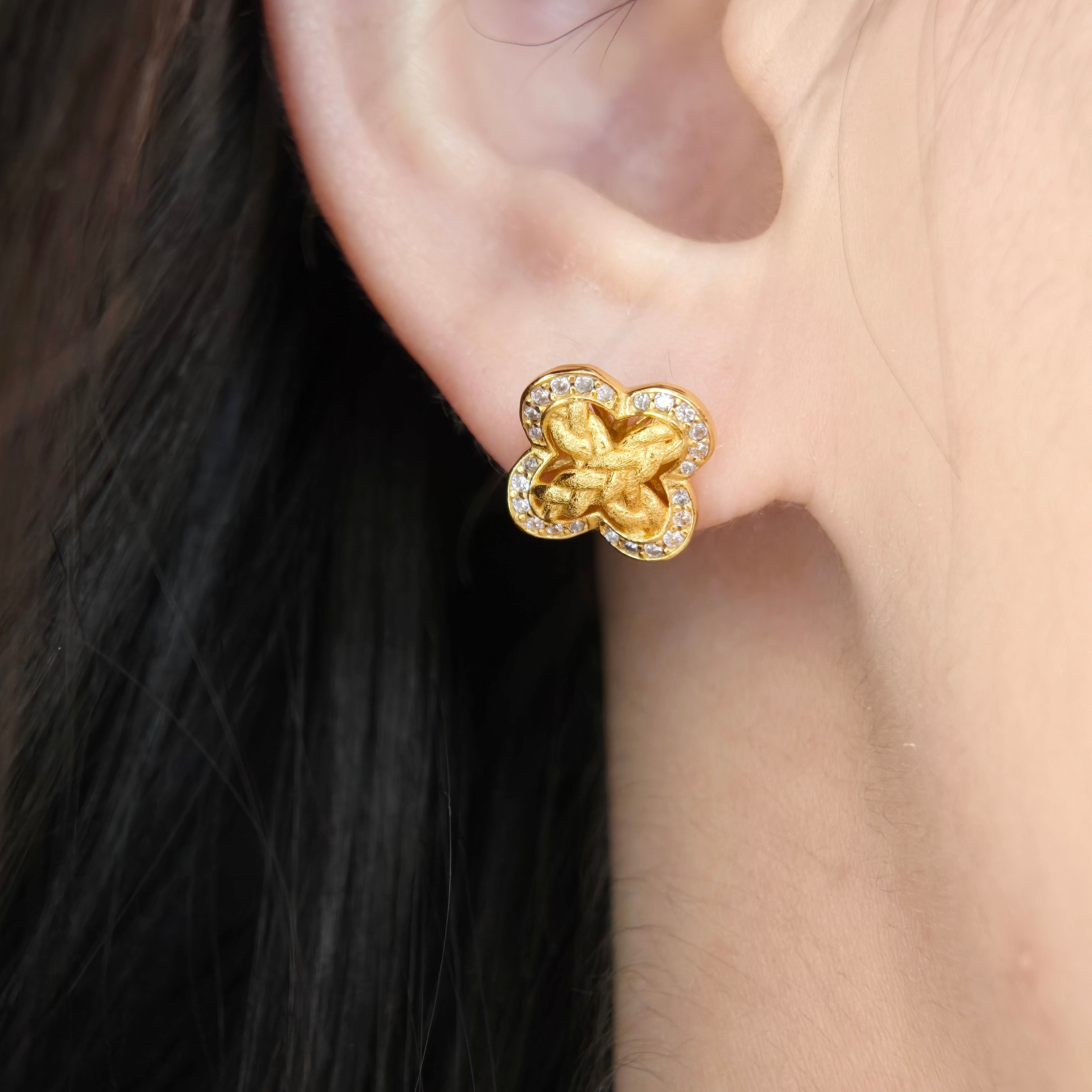 Scintilla Earrings, Necklace & Ring
