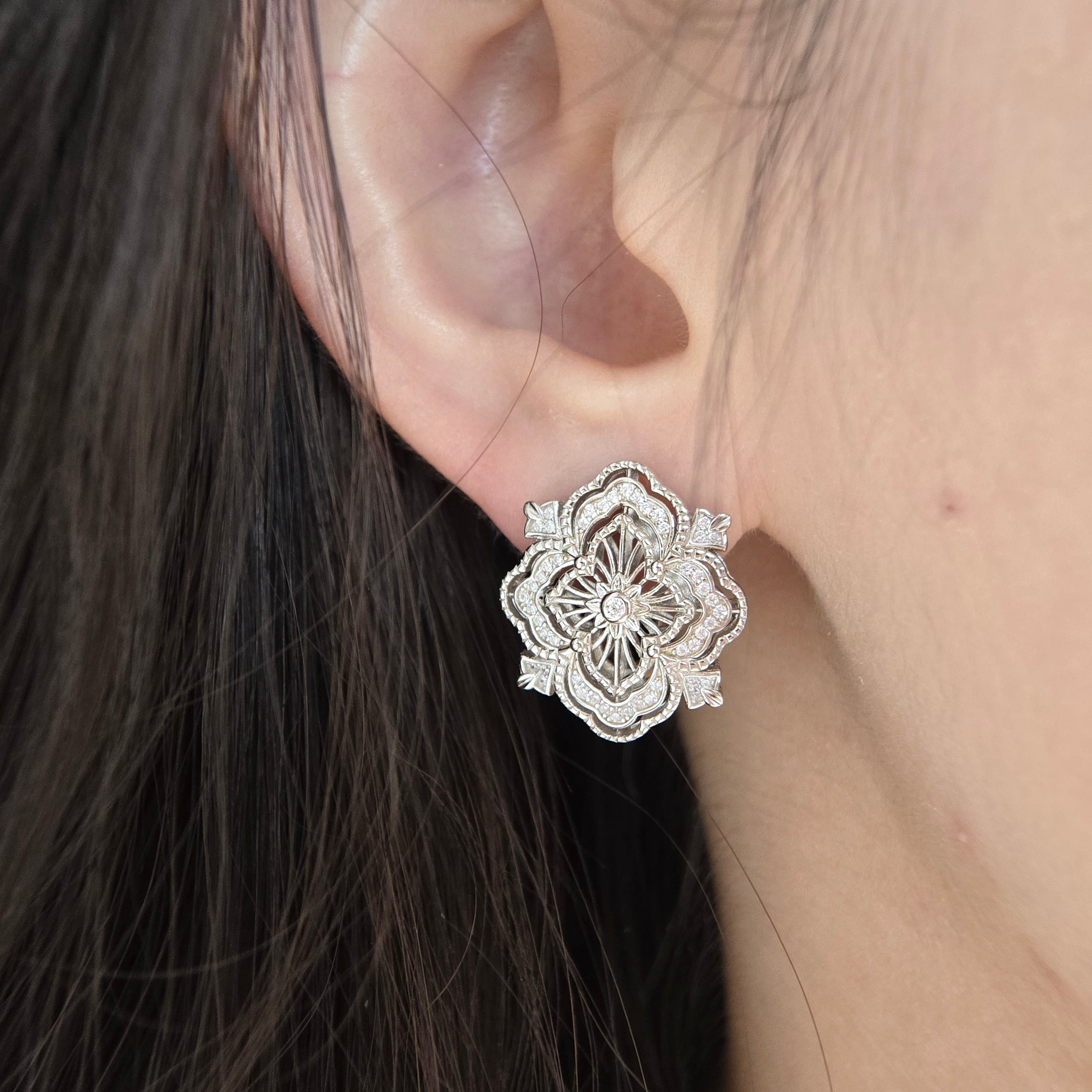 Wisp Hoop Earrings & Necklace