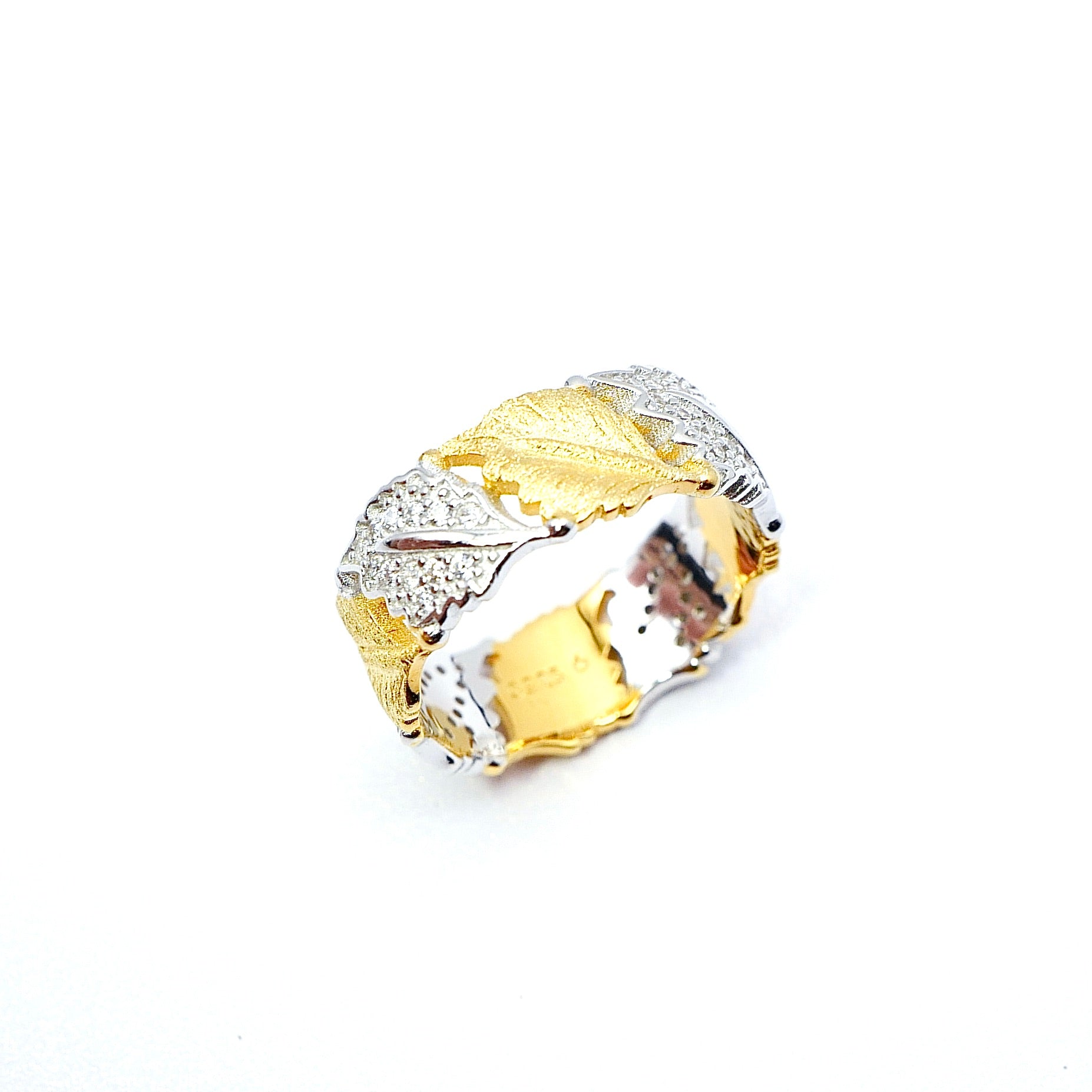Aurel Leaf Ring