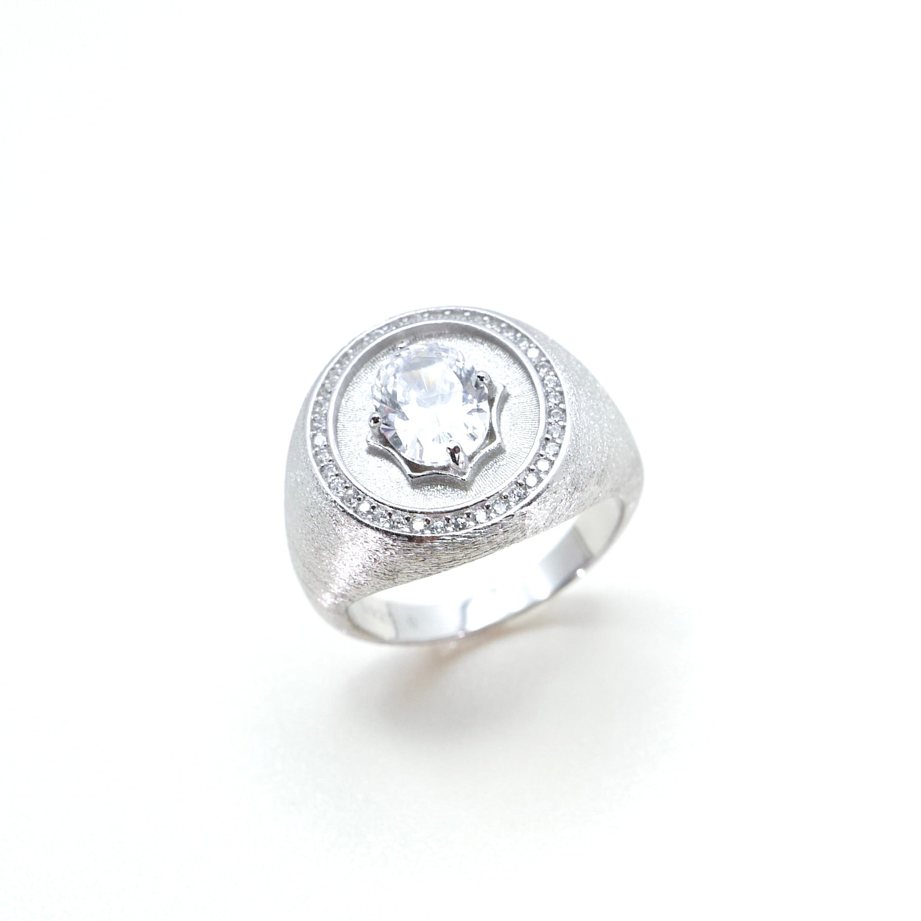 Sovereignty Queen Ring