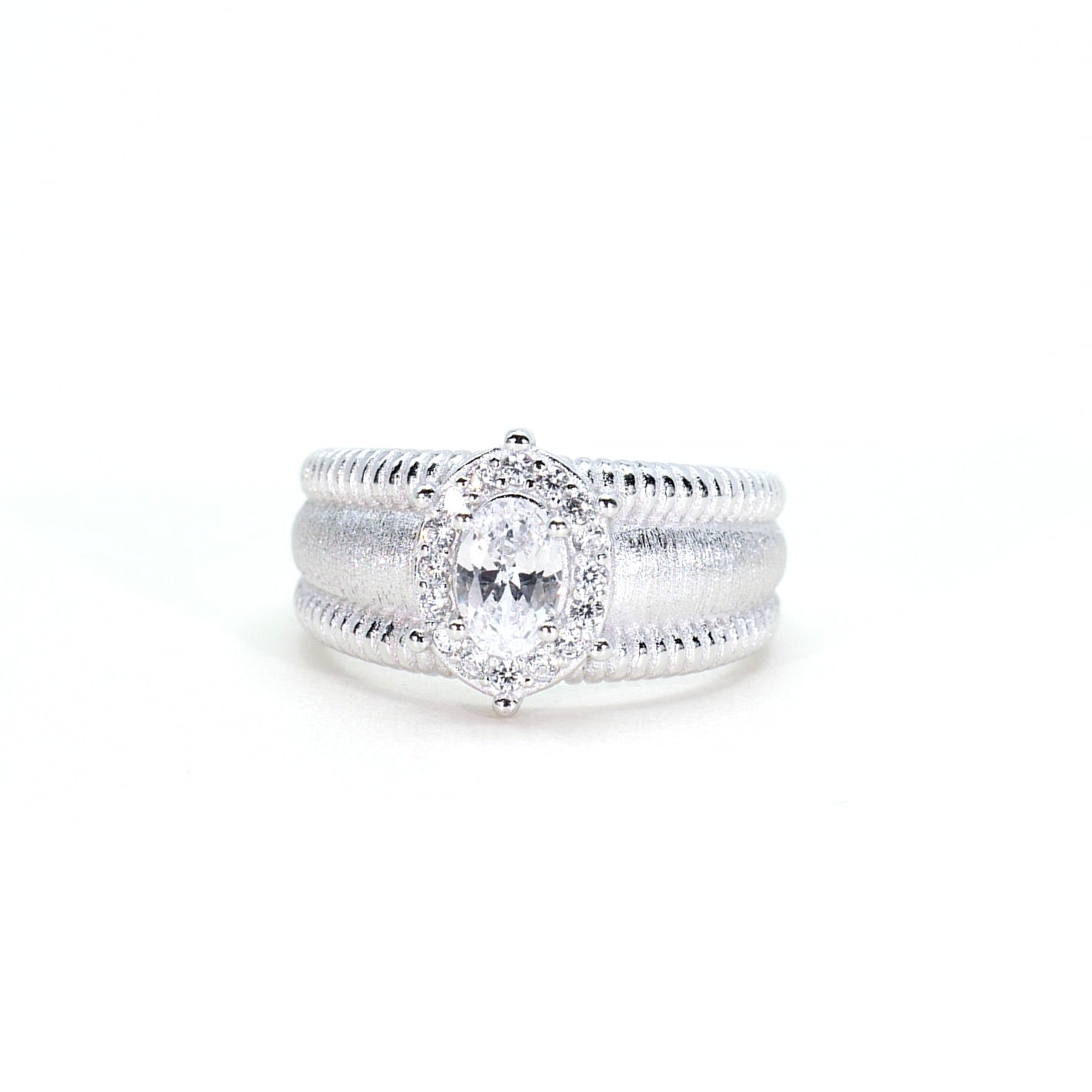 Lumina Princess Ring