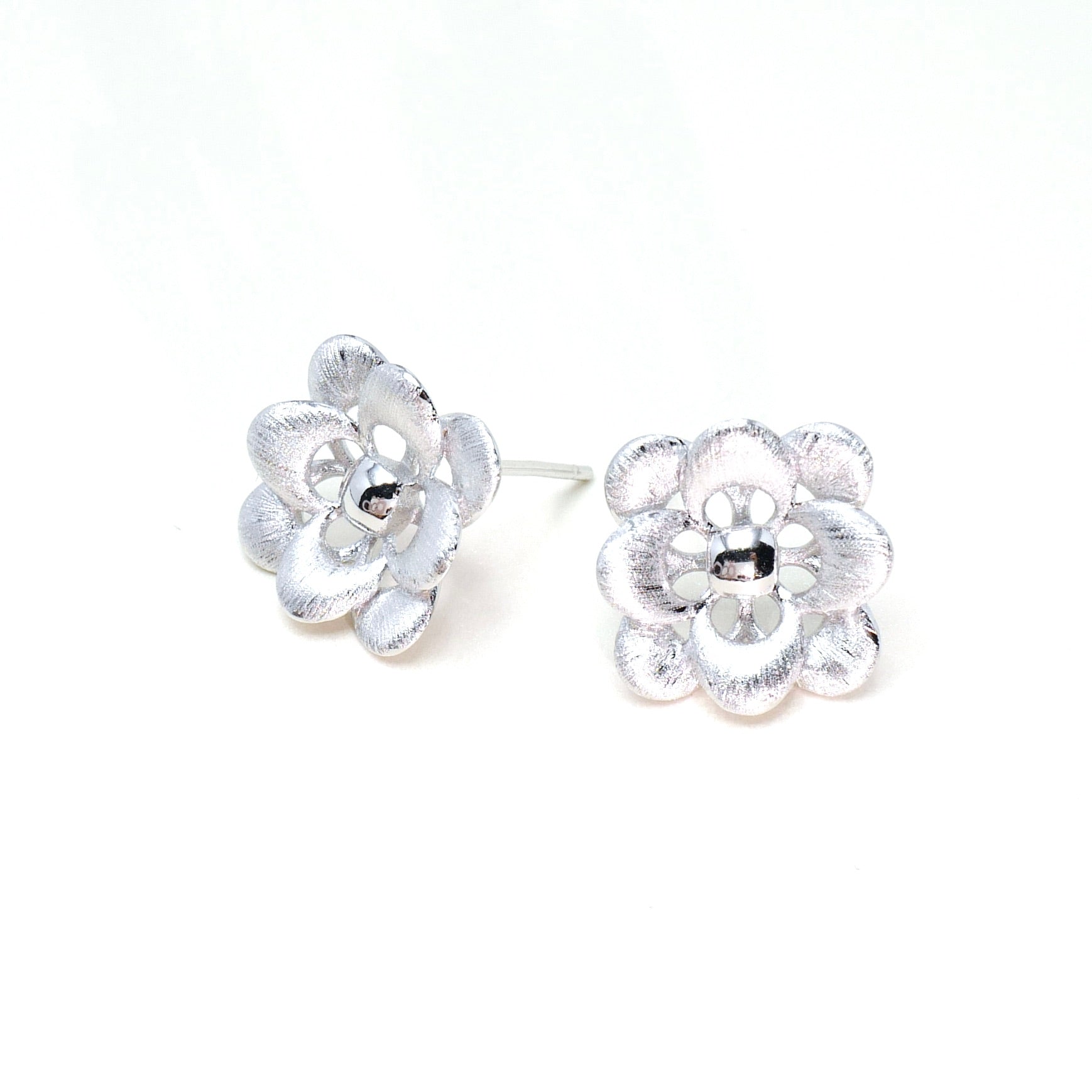 Felicity camellia Stud Earrings