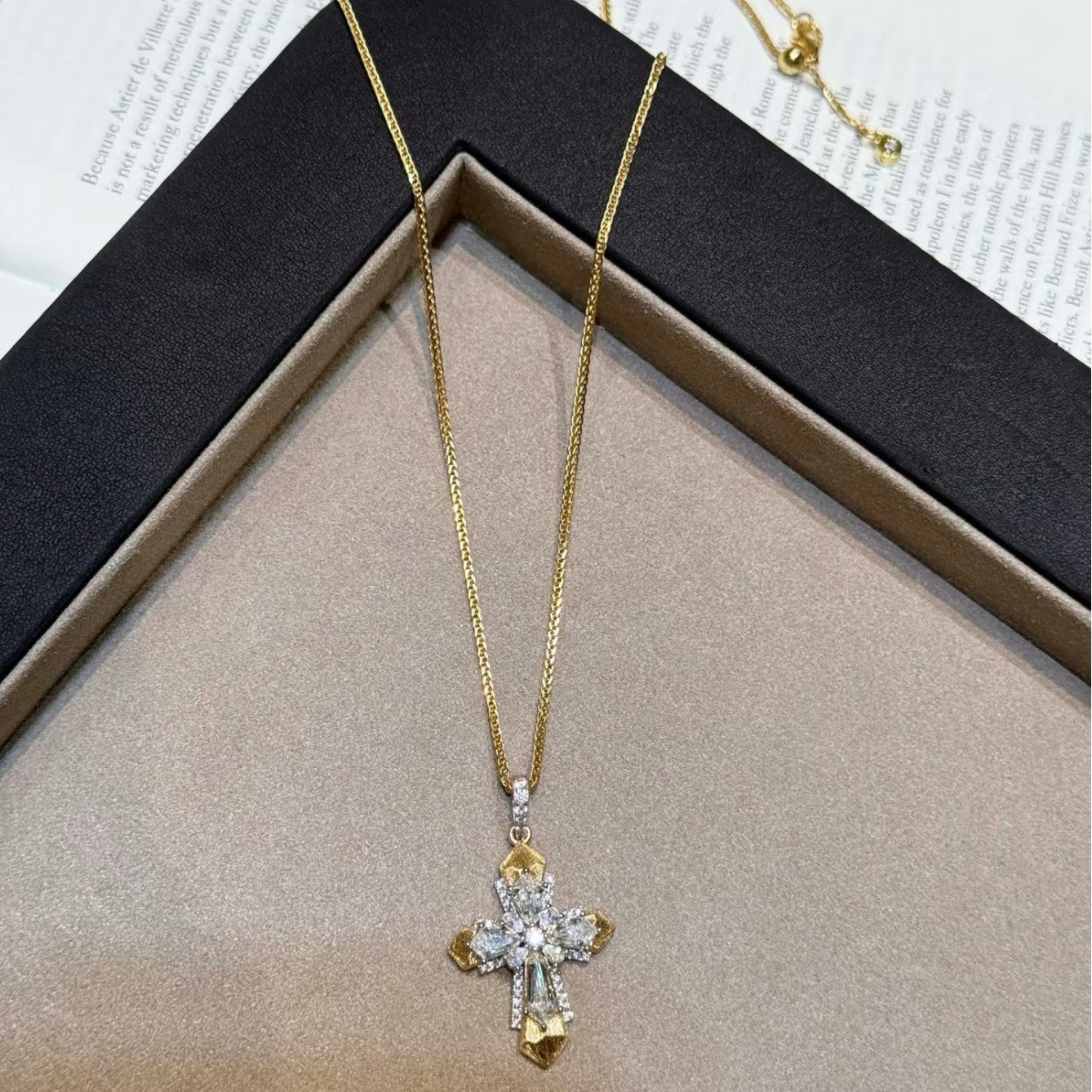 Zenith White Zircon Necklace