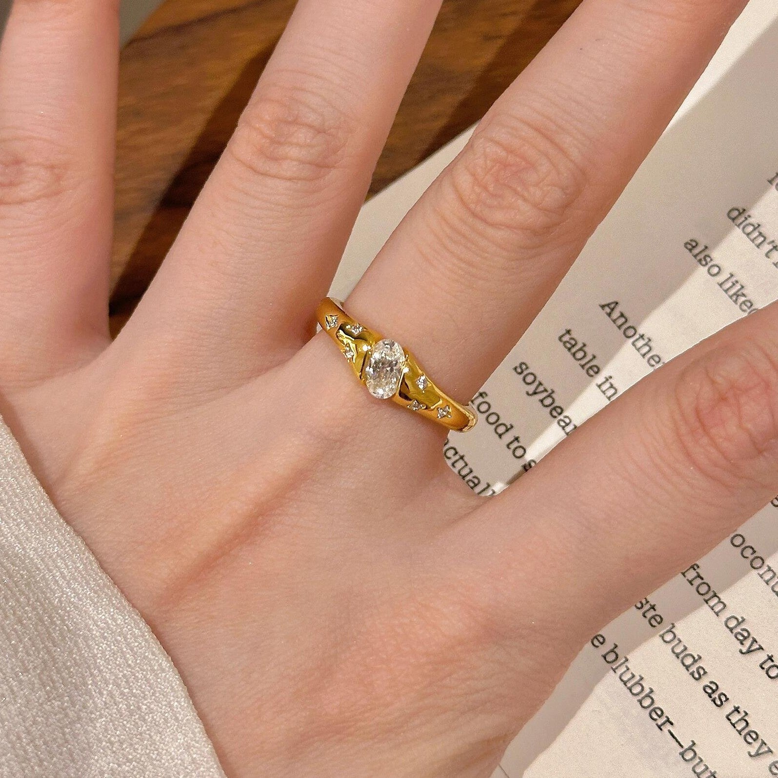 Tidal Star Diamond Ring