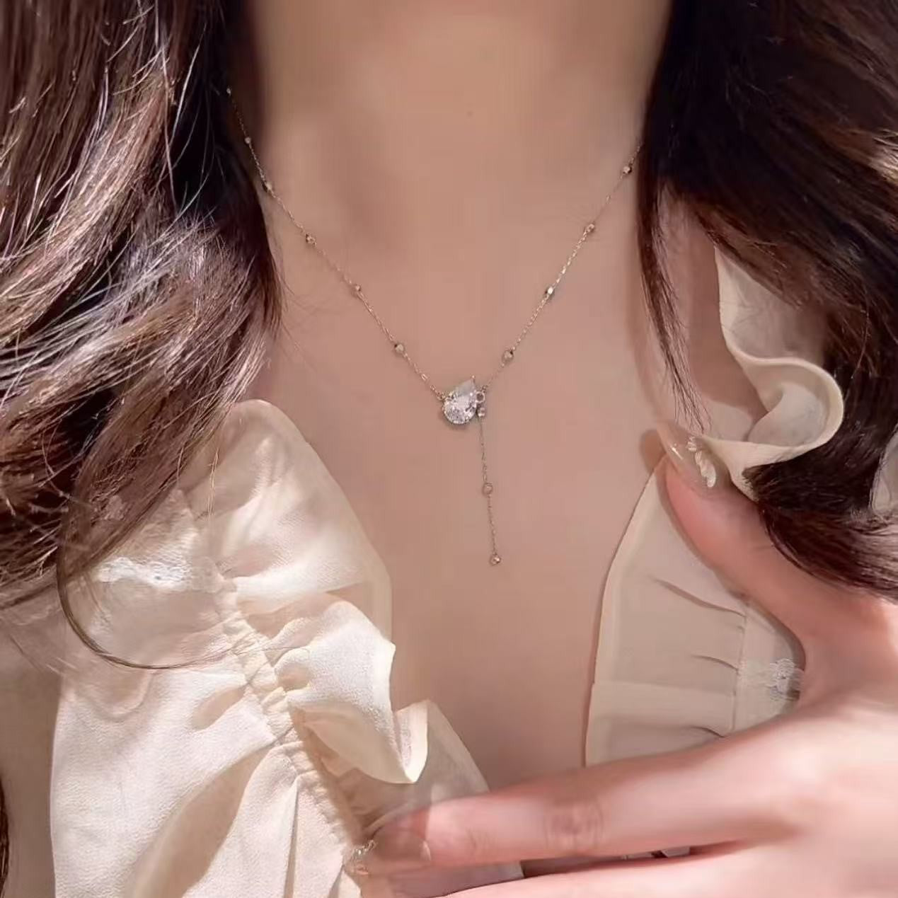 Tidal Teardrop Diamond Necklace