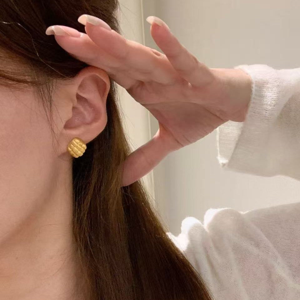 Croissant Stud Earrings