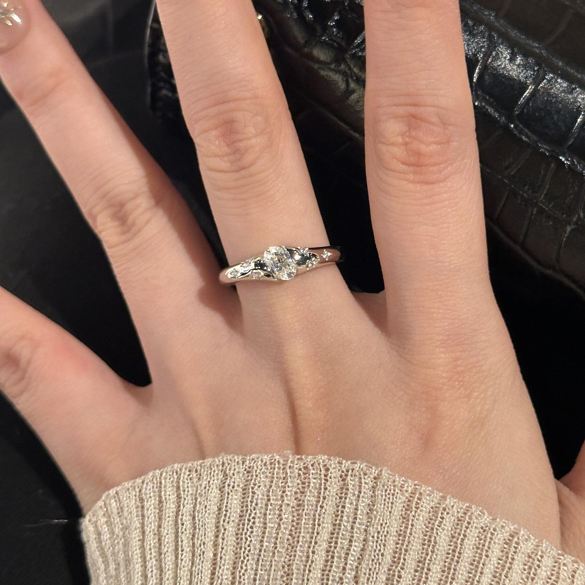 Tidal Star Diamond Ring