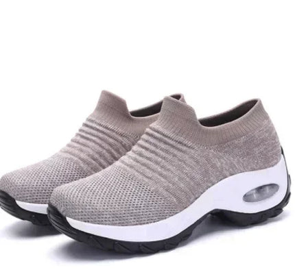 ManiComfy Women's Ergonomic Knitted Sock Sneakers