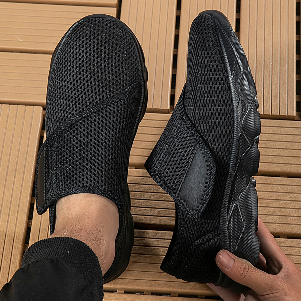 ManiComfy Ergonomic Air Mesh Sneakers