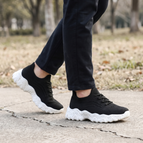 Black & White / 36 (US5.5)